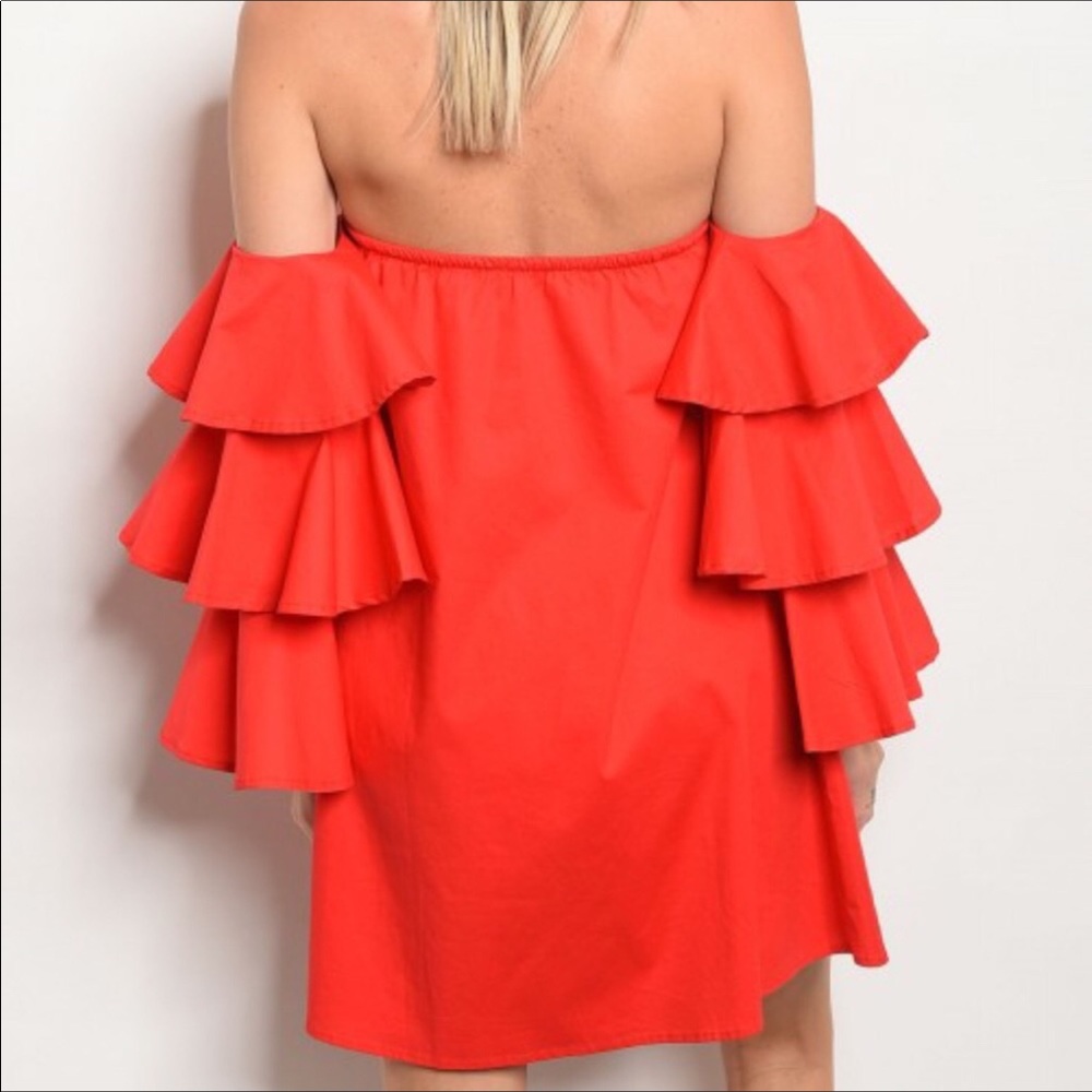 🆕 Red Ruffle Dress 👗 - Picture 2 of 6